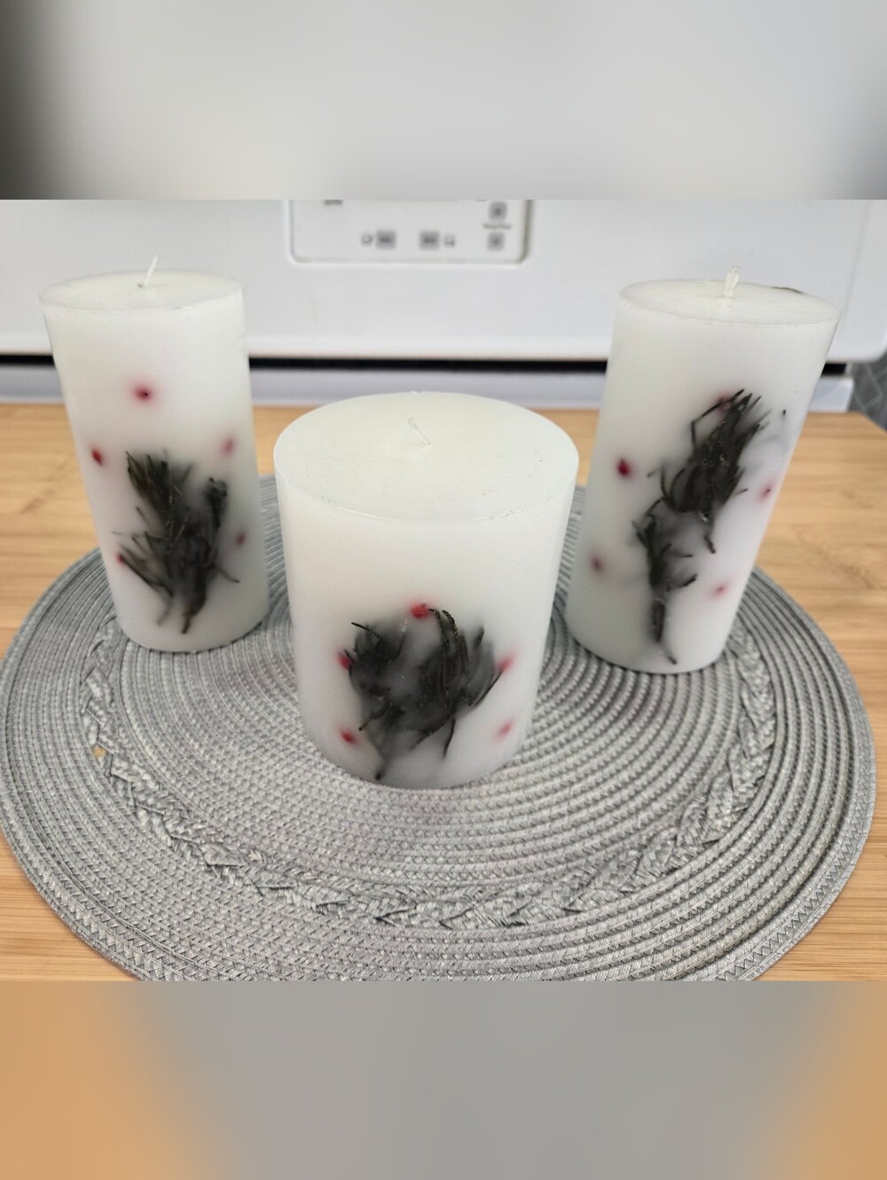 Snow‎ Current Pillar Candle Set - NWT